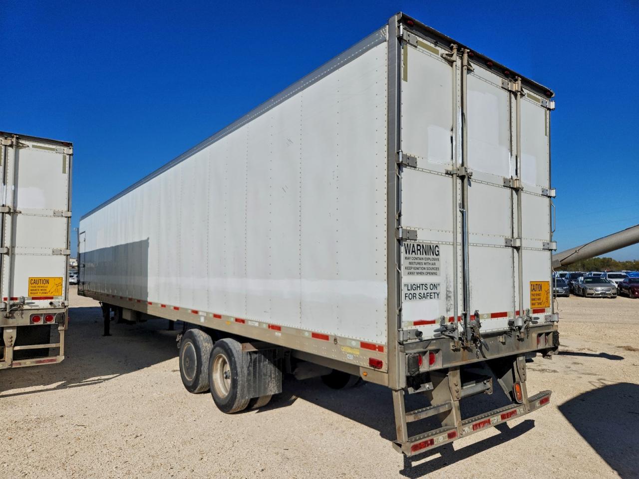 Lot #3311563236 2013 UTILITY VS2RA