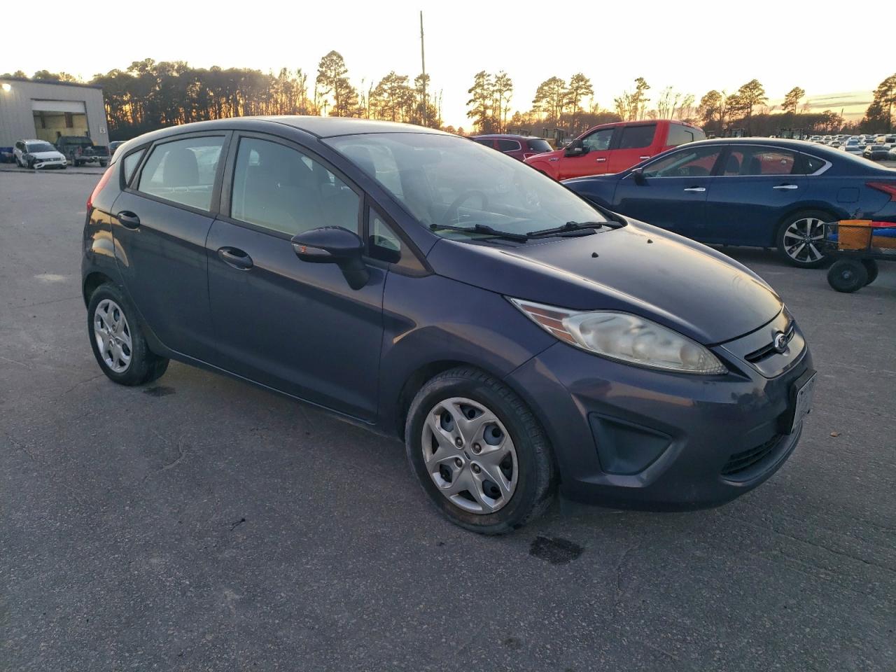 Lot #3311645220 2013 FORD FIESTA SE