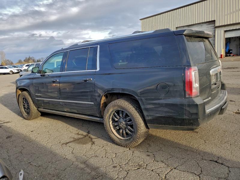 2017 GMC YUKON XL D #3308292156