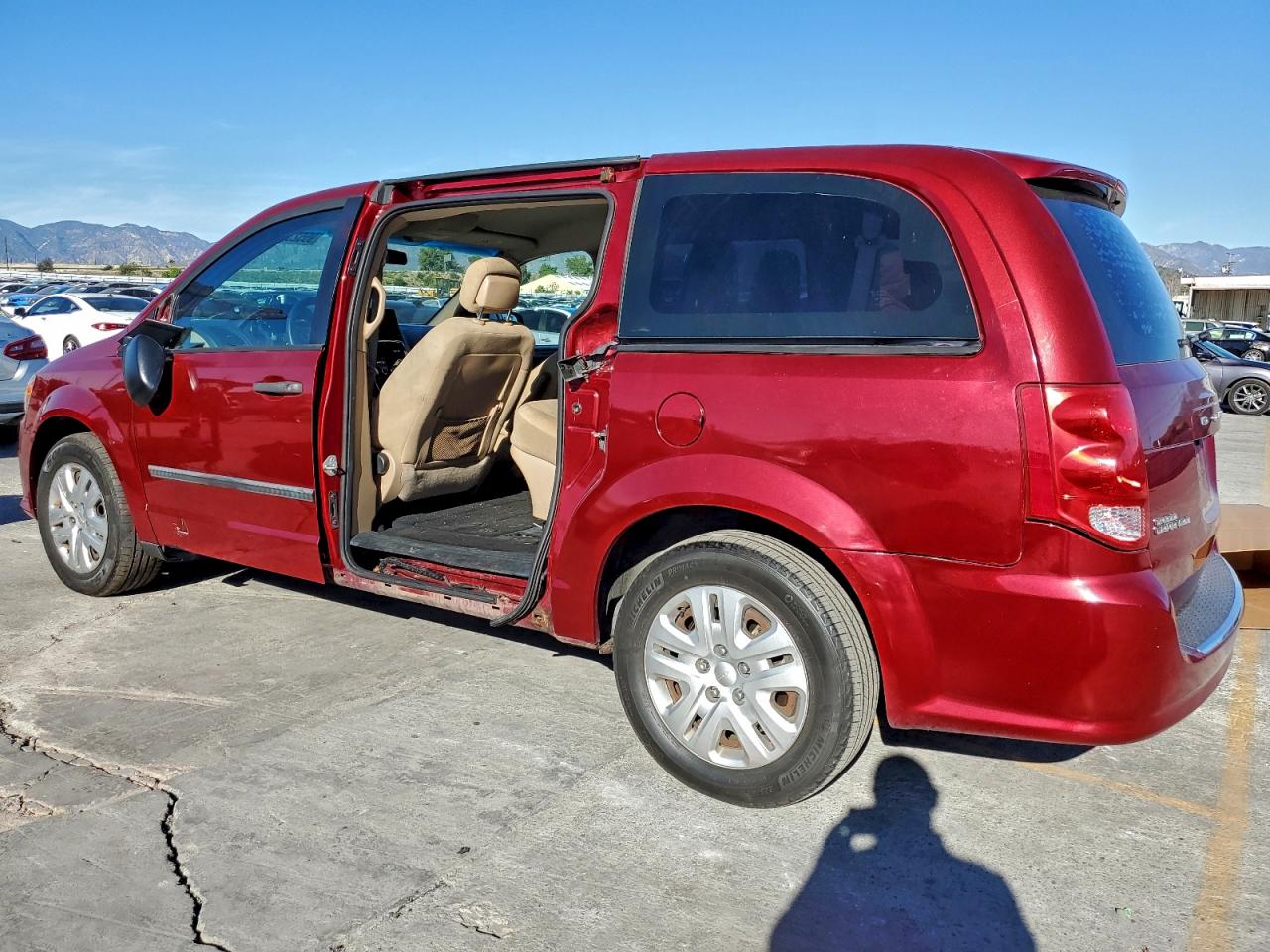 DODGE GRAND CARAVAN SE