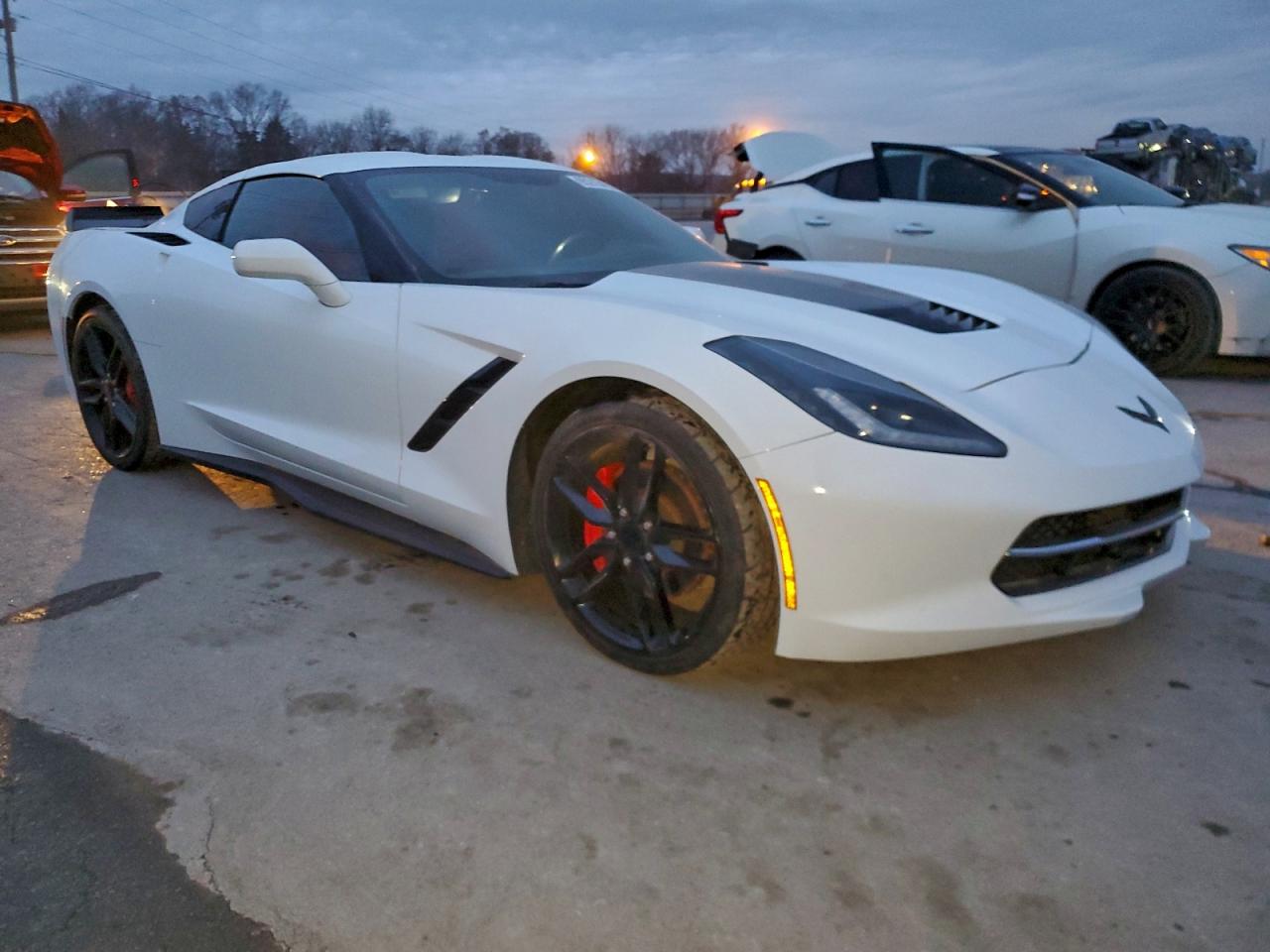 CHEVROLET CORVETTE STINGRAY 2LT