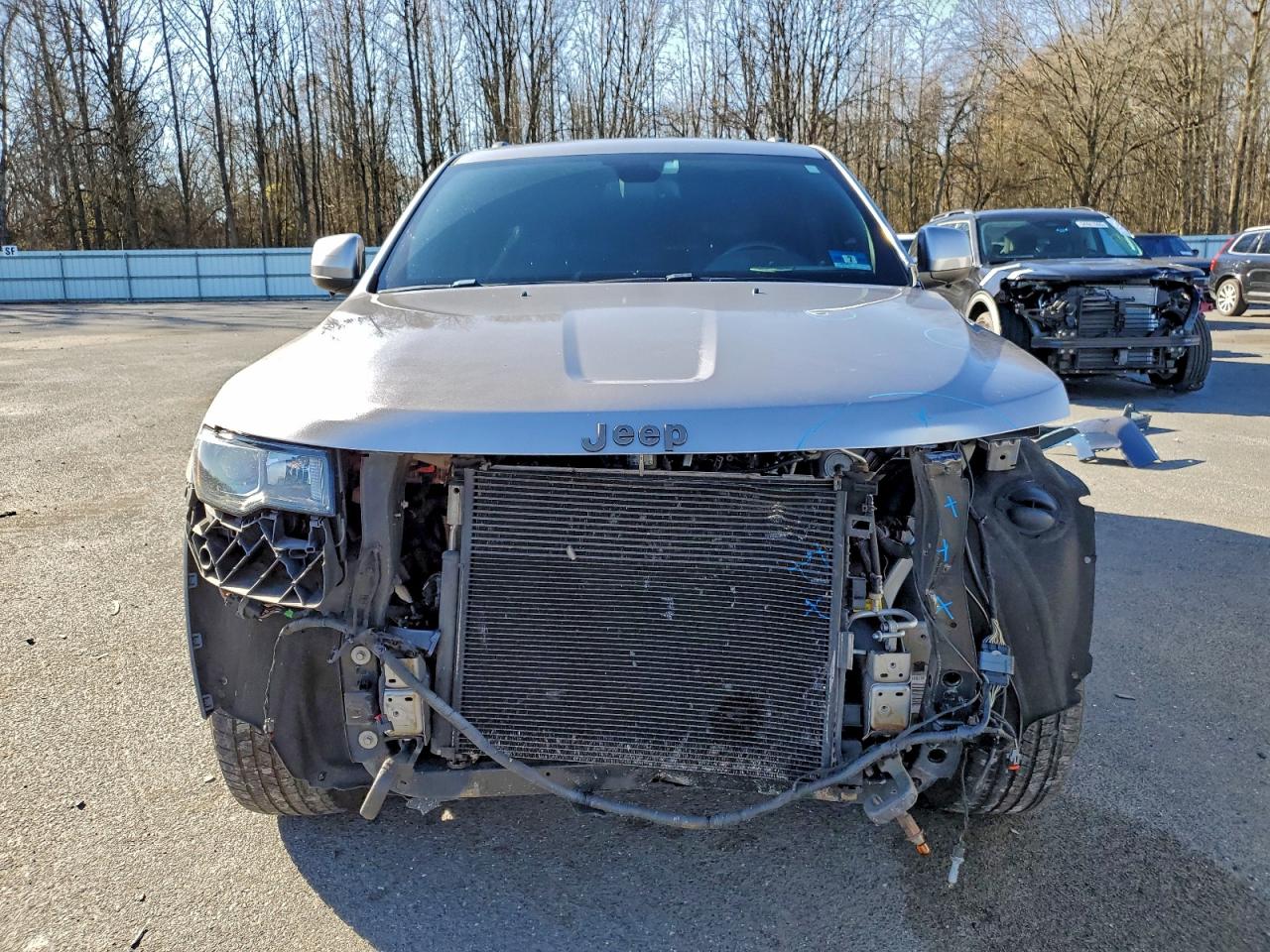 JEEP GRAND CHEROKEE LAREDO