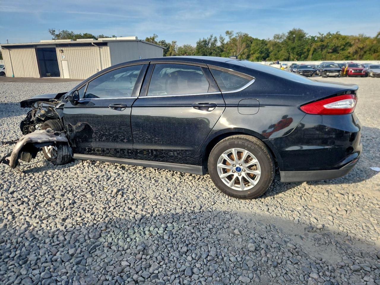 FORD FUSION S