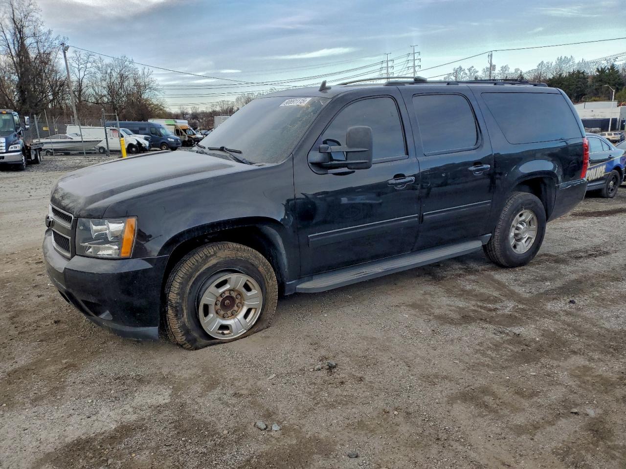 CHEVROLET SUBURBAN K2500 LT