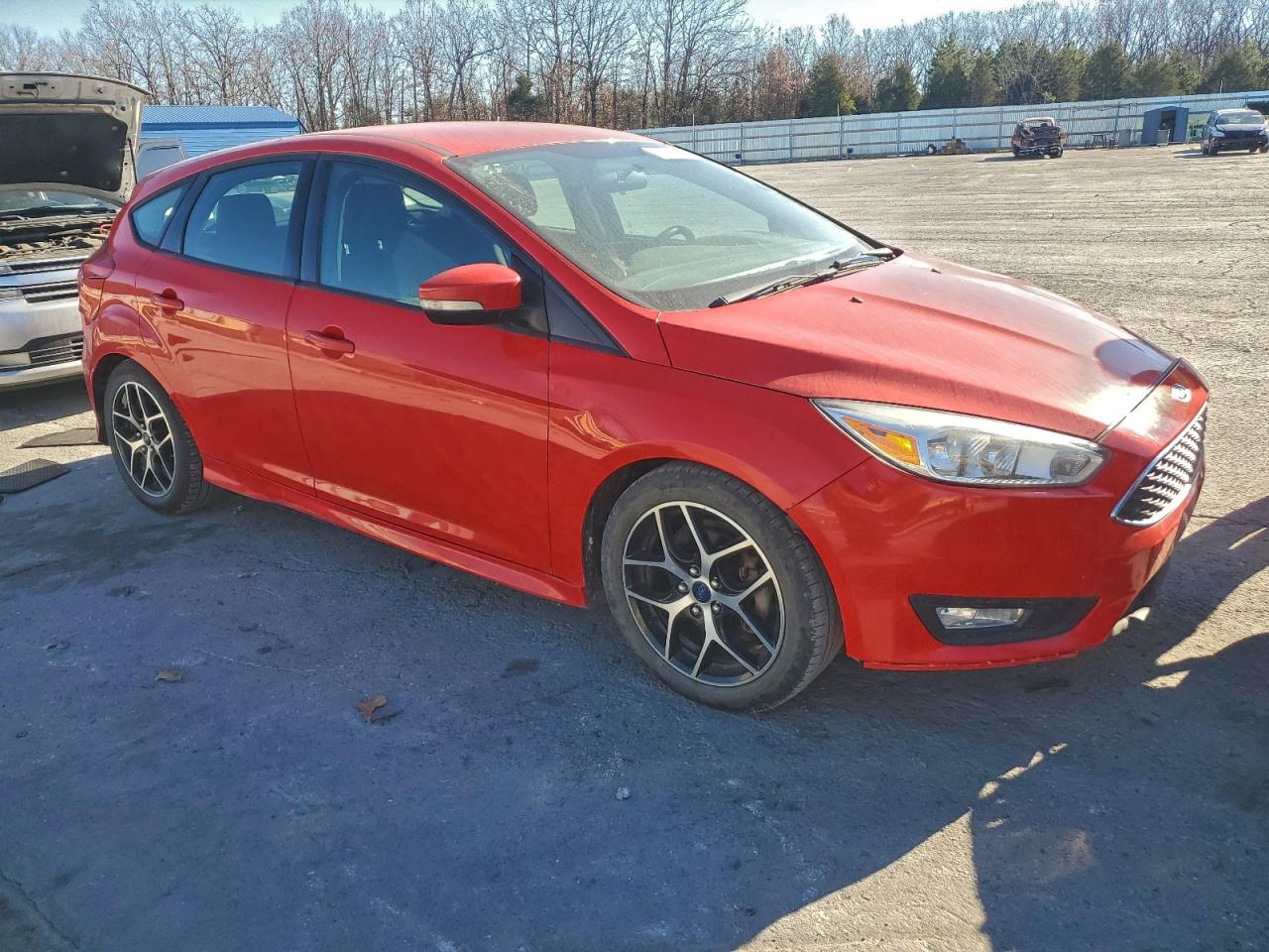 Lot #3318926938 2015 FORD FOCUS SE
