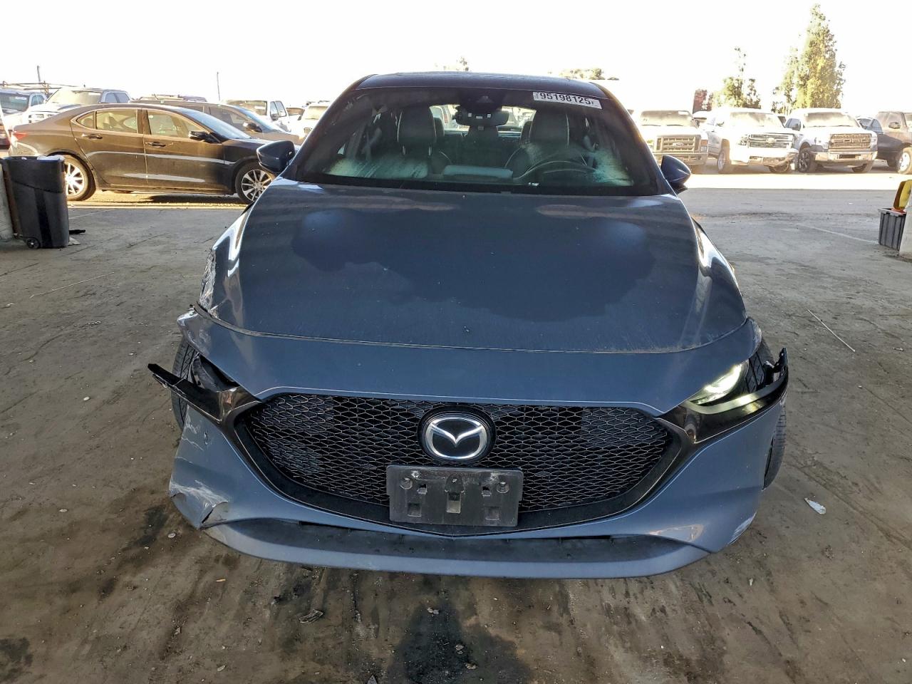 MAZDA 3 PREMIUM
