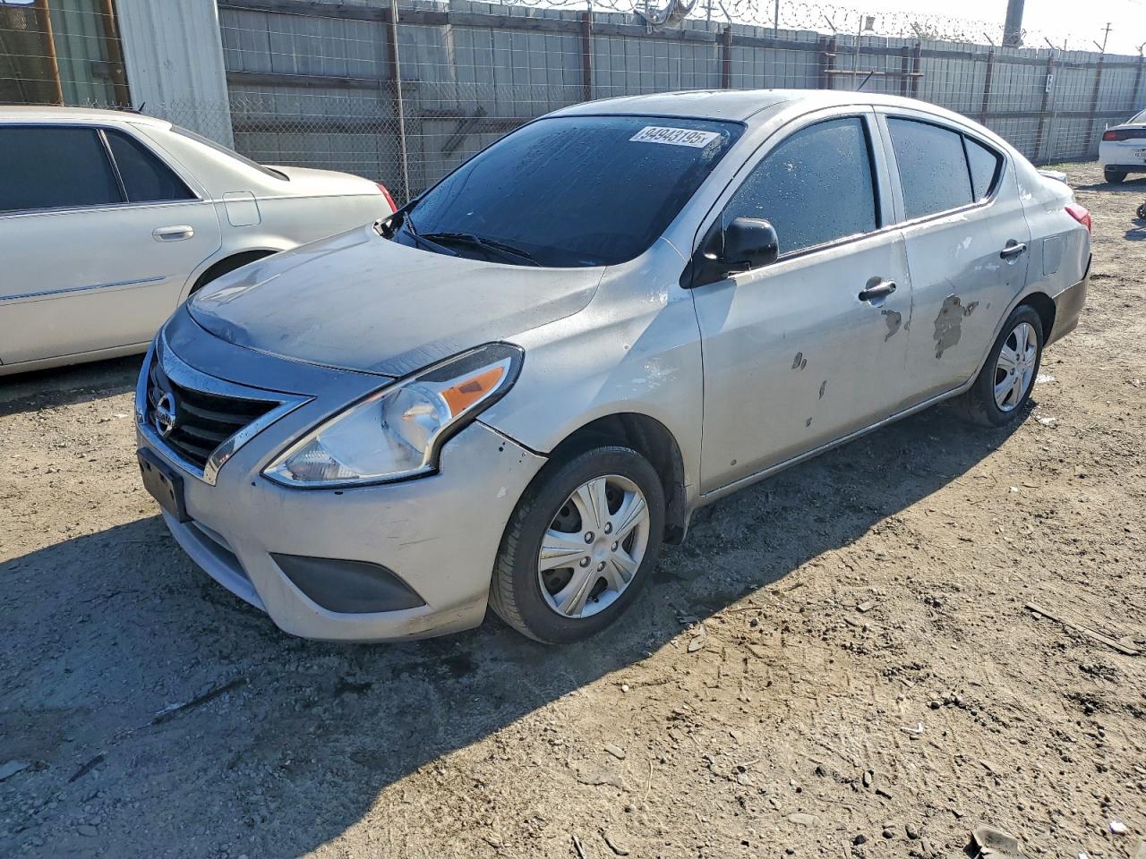Lot #3302780894 2015 NISSAN VERSA S