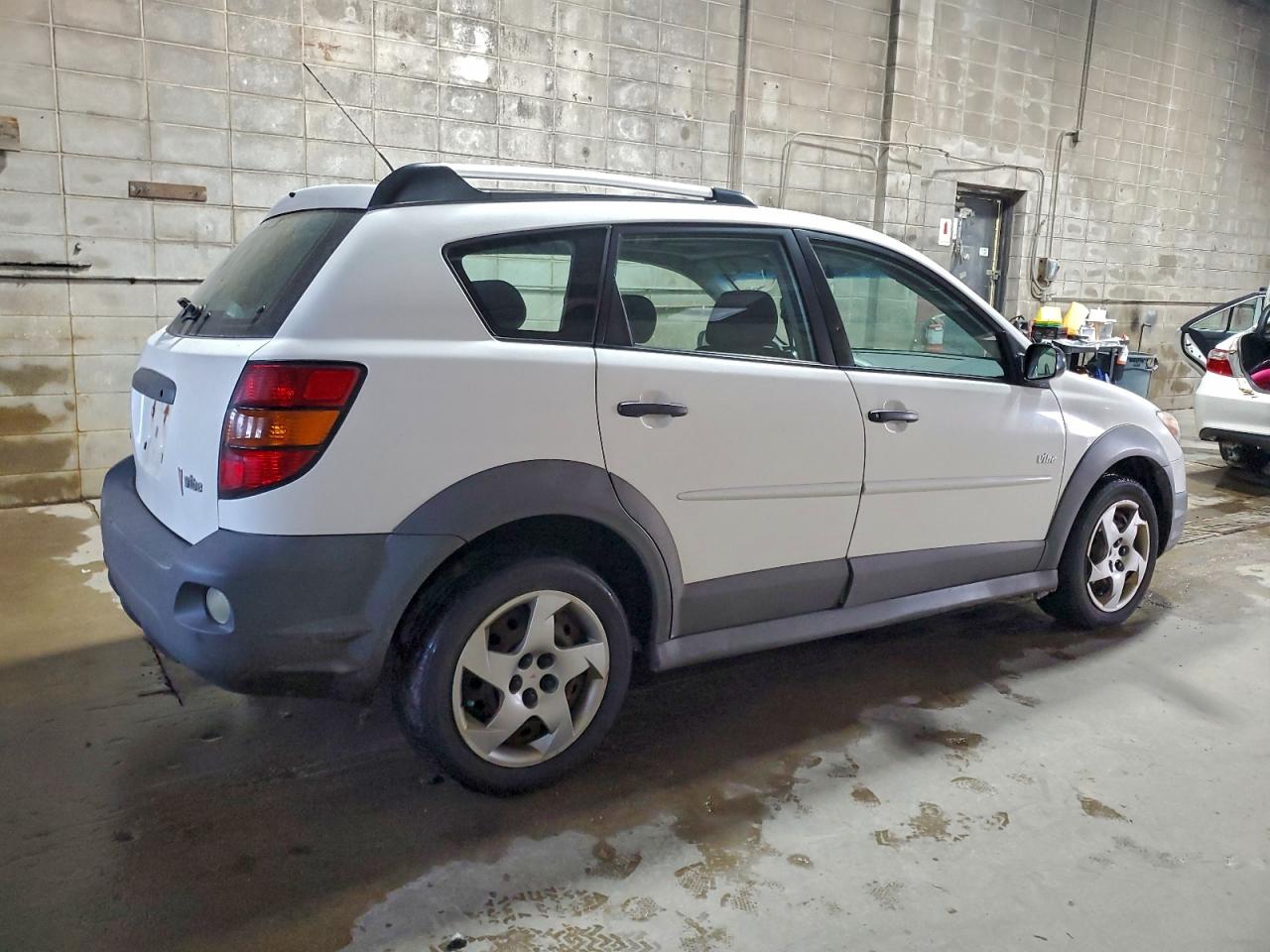 Lot #3305313316 2006 PONTIAC VIBE