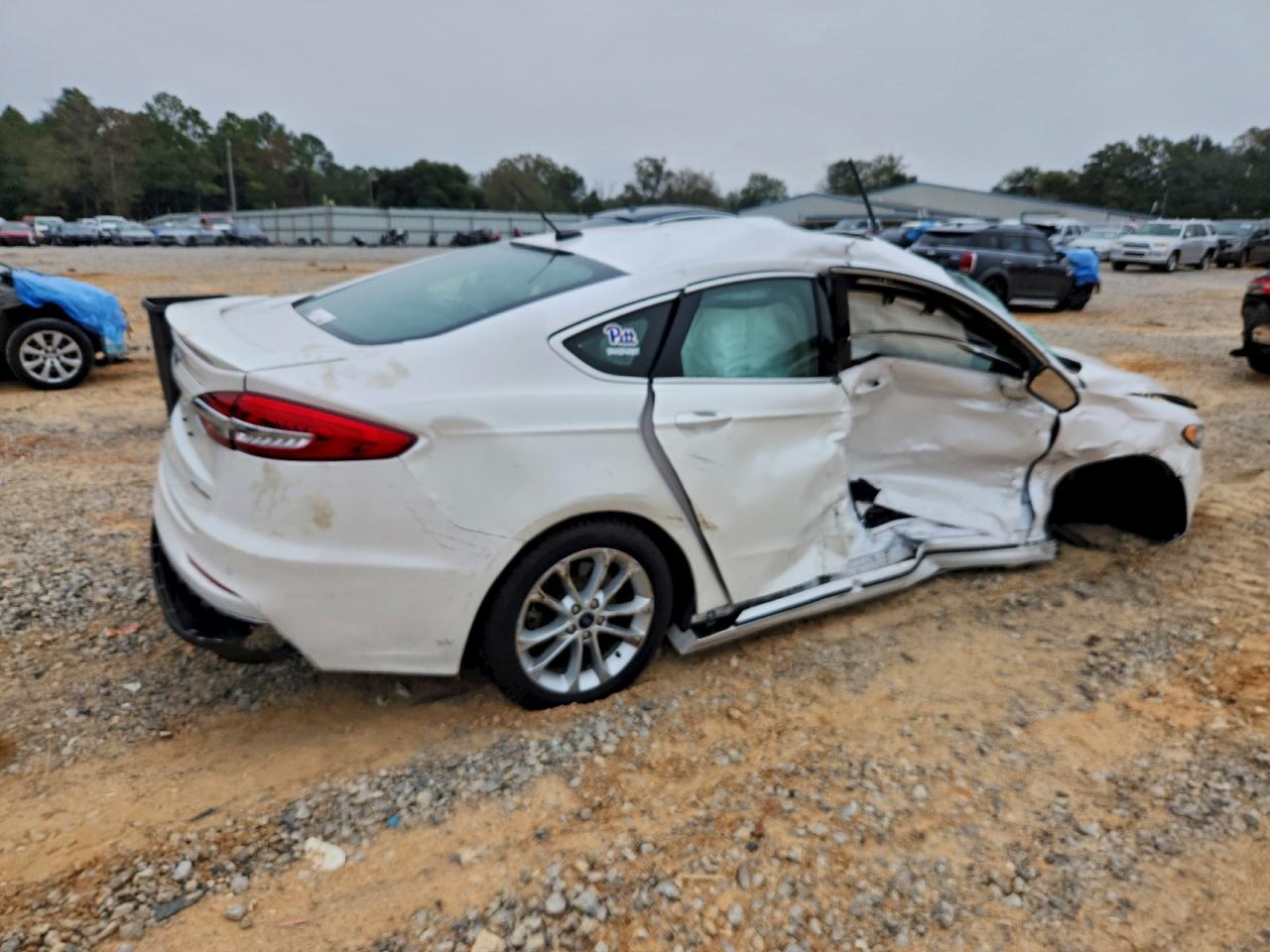 FORD FUSION TITANIUM