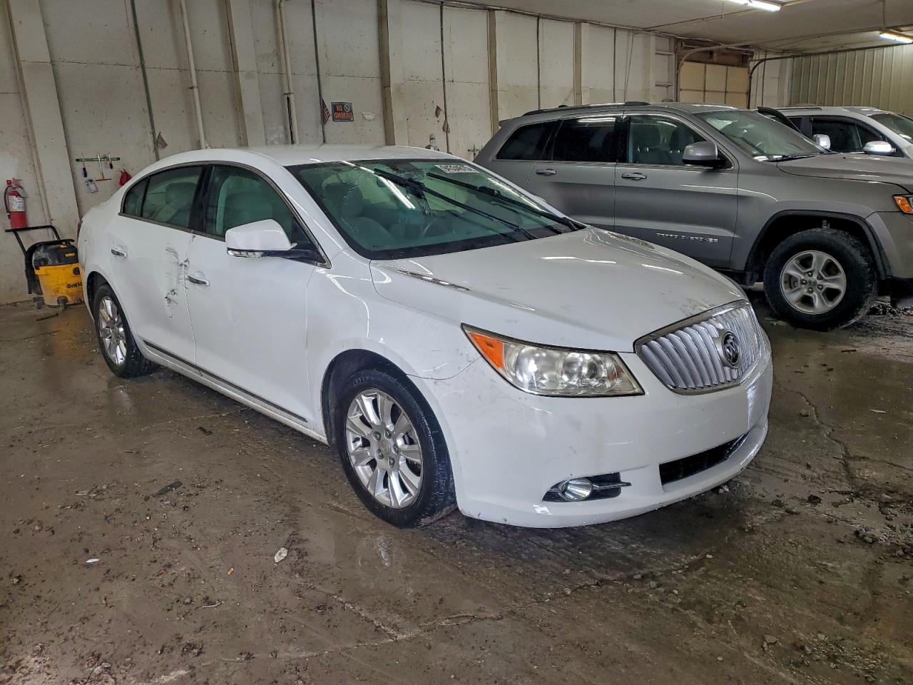 BUICK LACROSSE PREMIUM