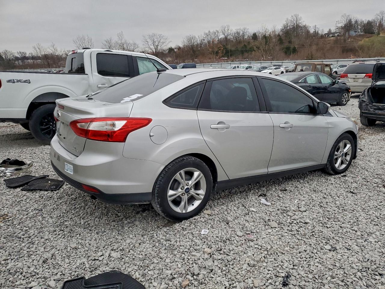 FORD FOCUS SE