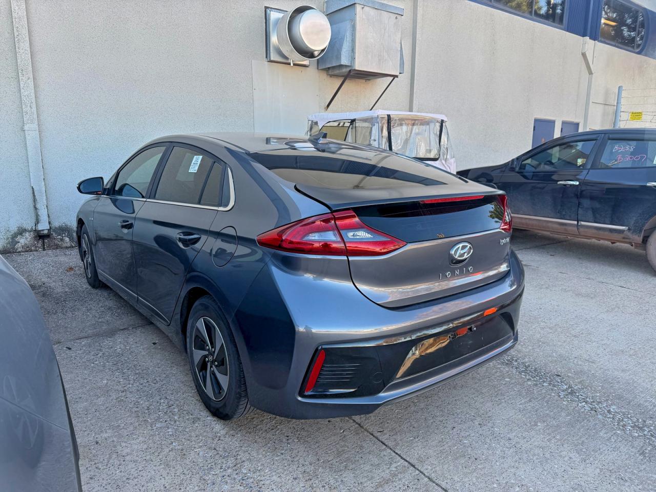 HYUNDAI IONIQ SEL
