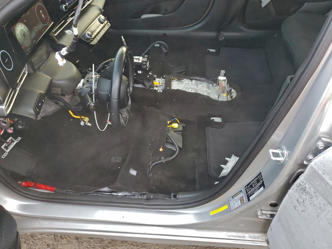 Lot #3308214273 2021 HYUNDAI ELANTRA SE