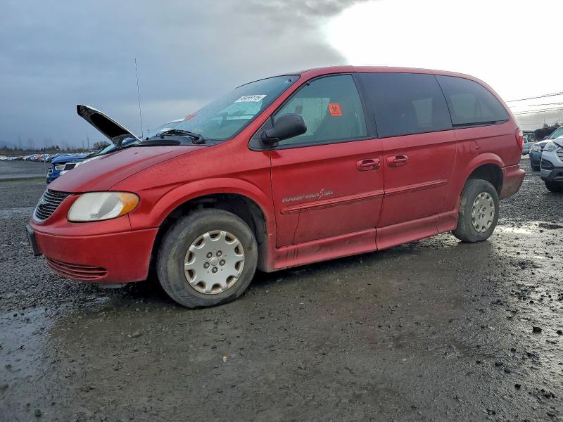 2003 CHRYSLER TOWN & COU #3316112238