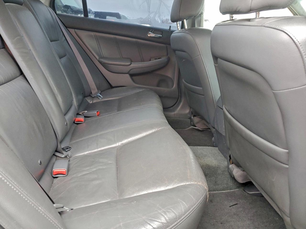 Lot #3318130366 2004 HONDA ACCORD EX