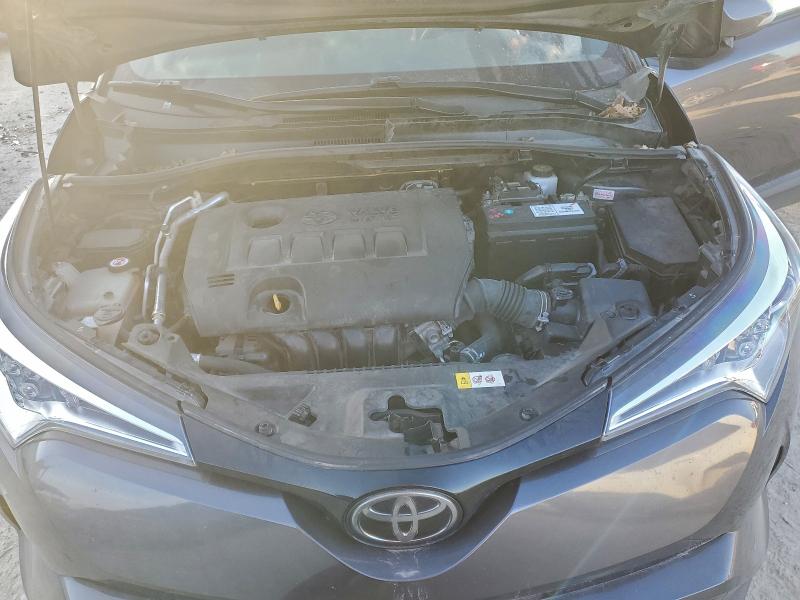 2019 TOYOTA C-HR XLE #3317835207