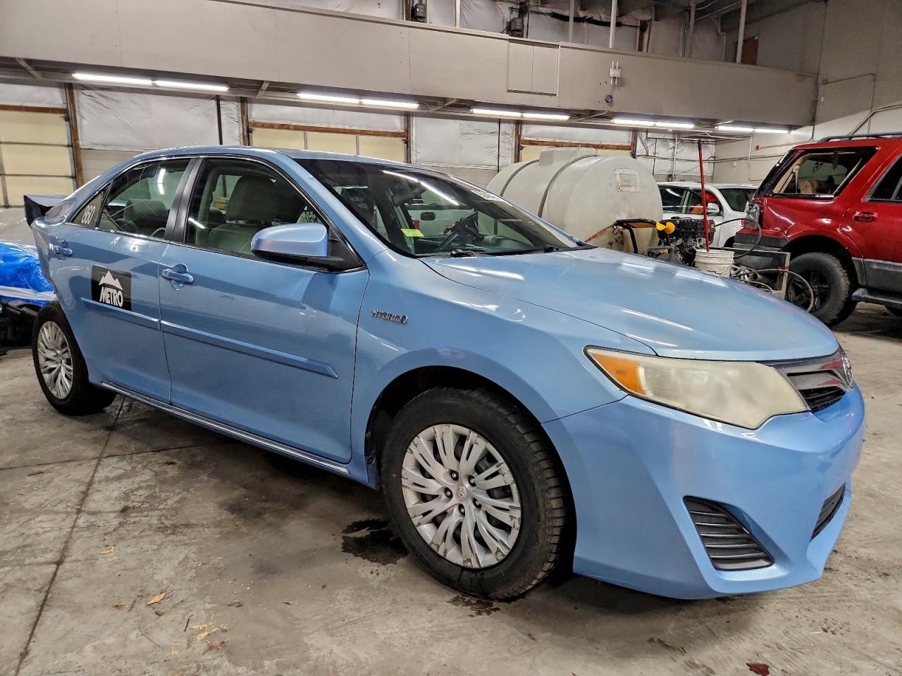 TOYOTA CAMRY HYBRID