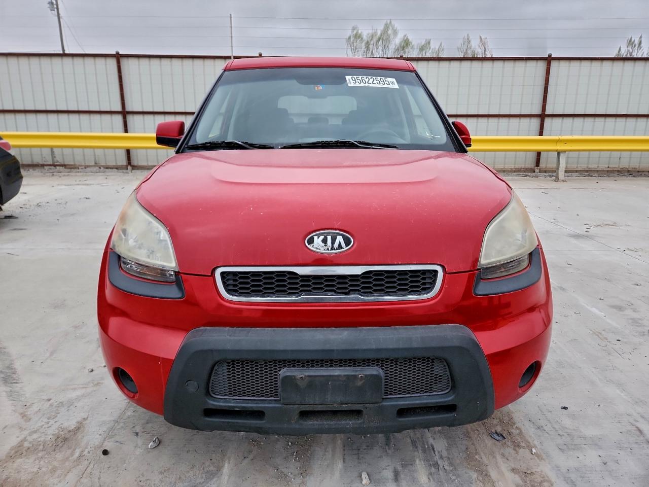 KIA SOUL +
