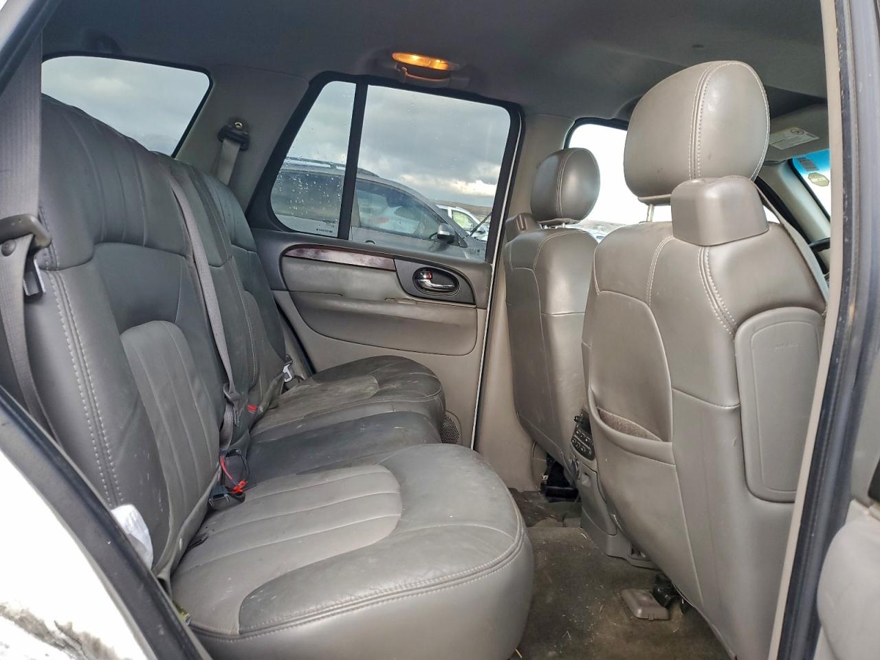 Lot #3309788346 2004 GMC ENVOY