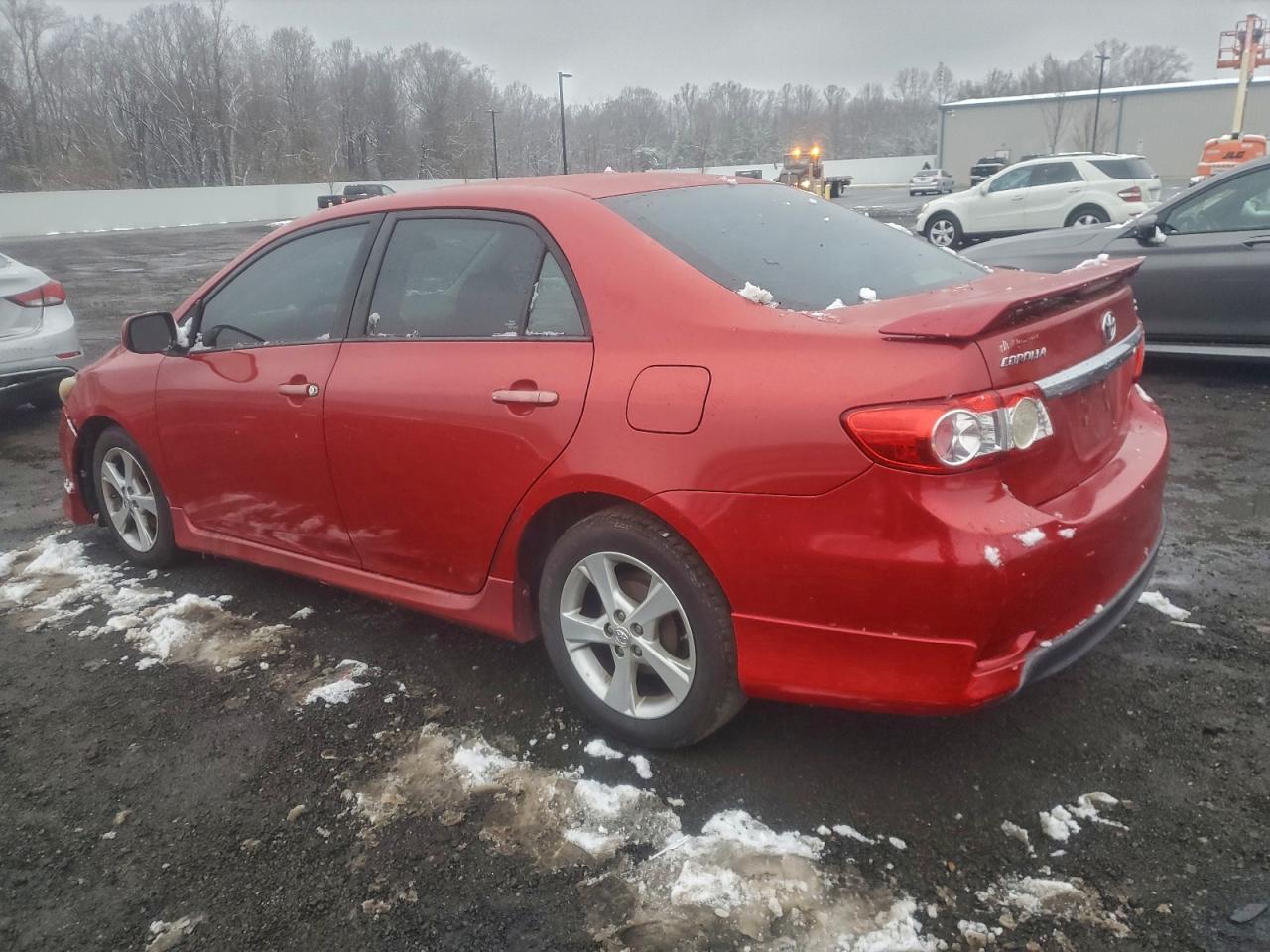 Lot #3309194630 2013 TOYOTA COROLLA BA