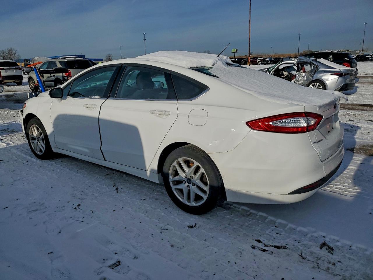 FORD FUSION SE