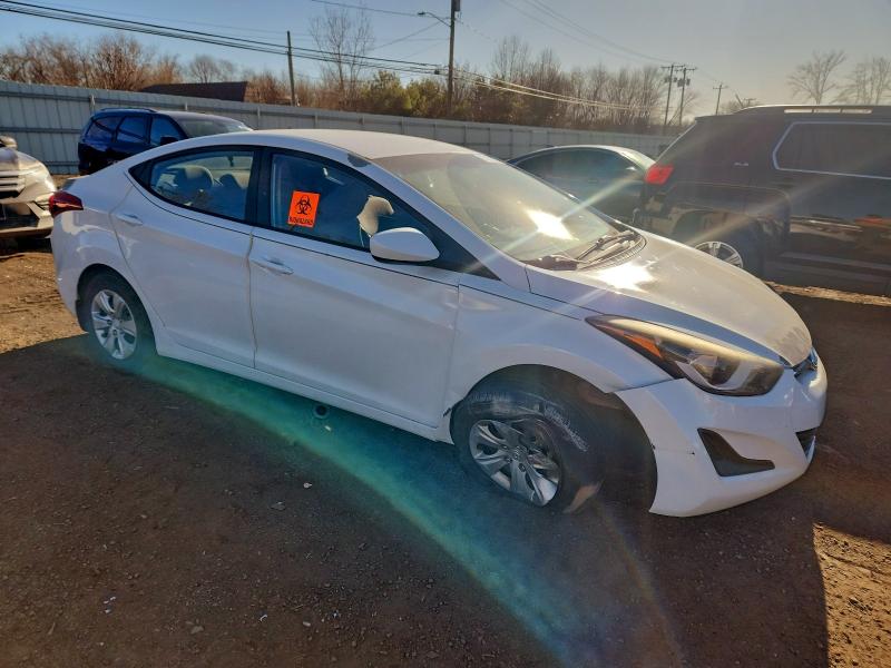 2016 HYUNDAI ELANTRA SE #3317702152