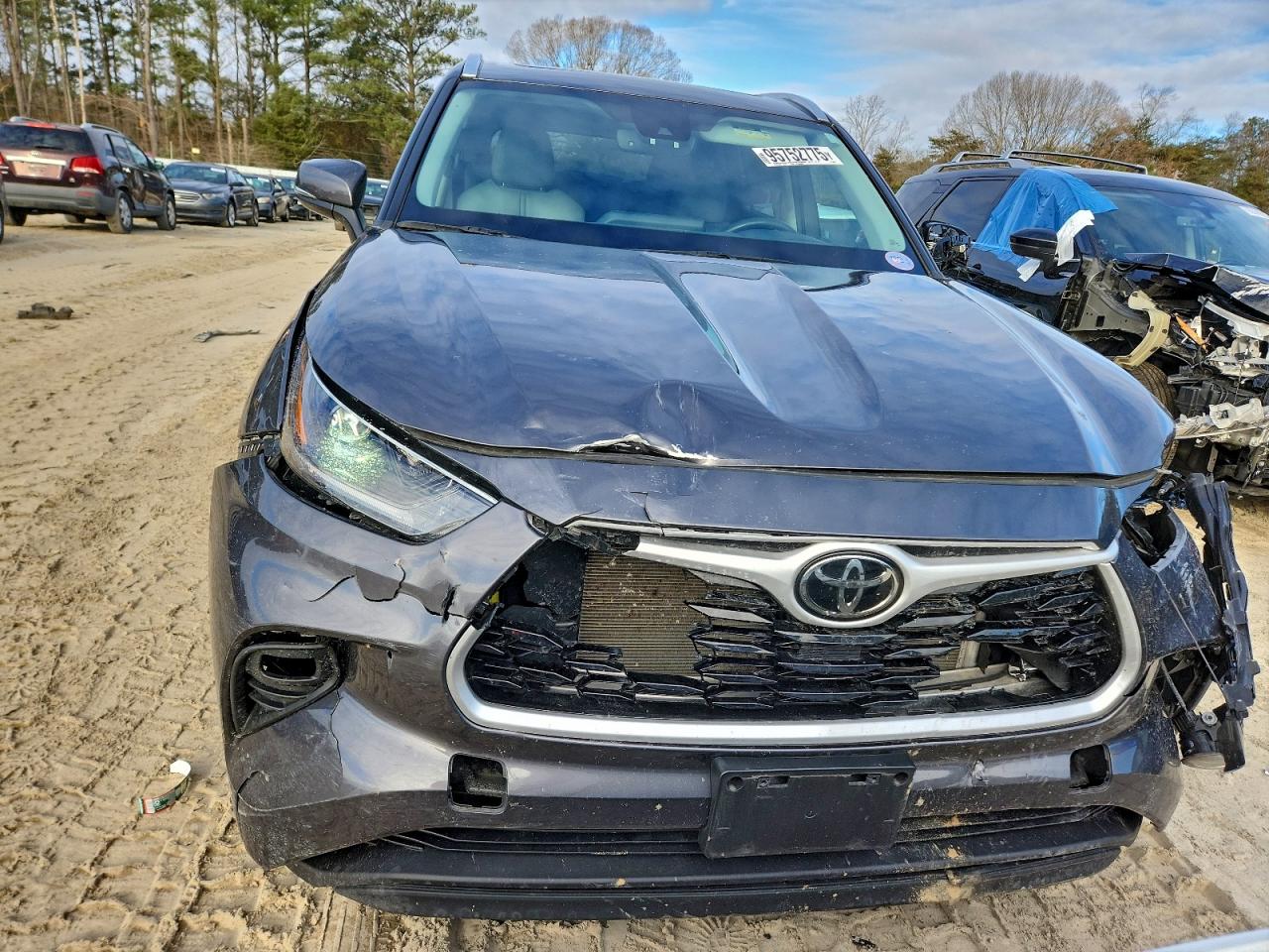 TOYOTA HIGHLANDER XLE