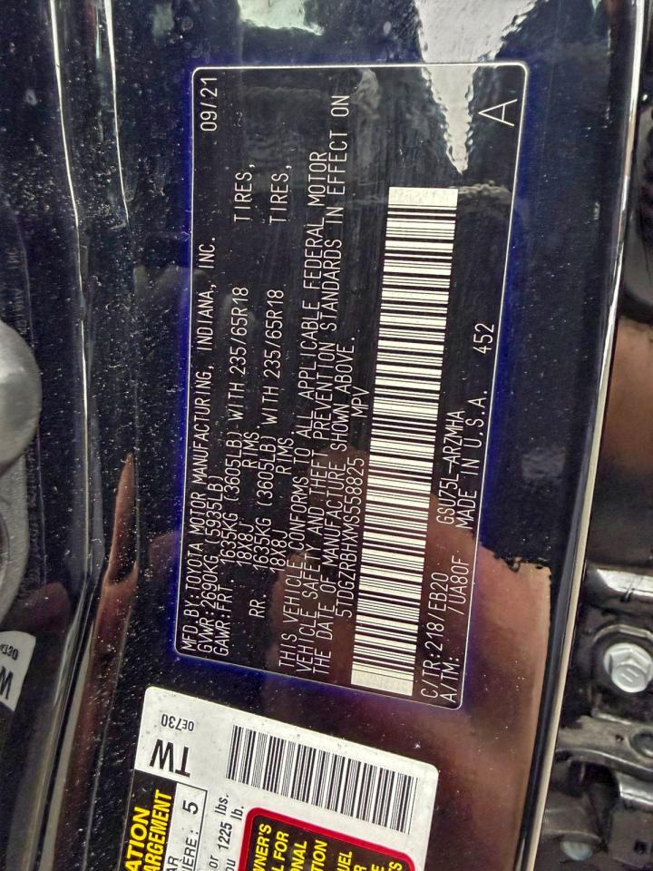 Lot #3318894956 2021 TOYOTA HIGHLANDER