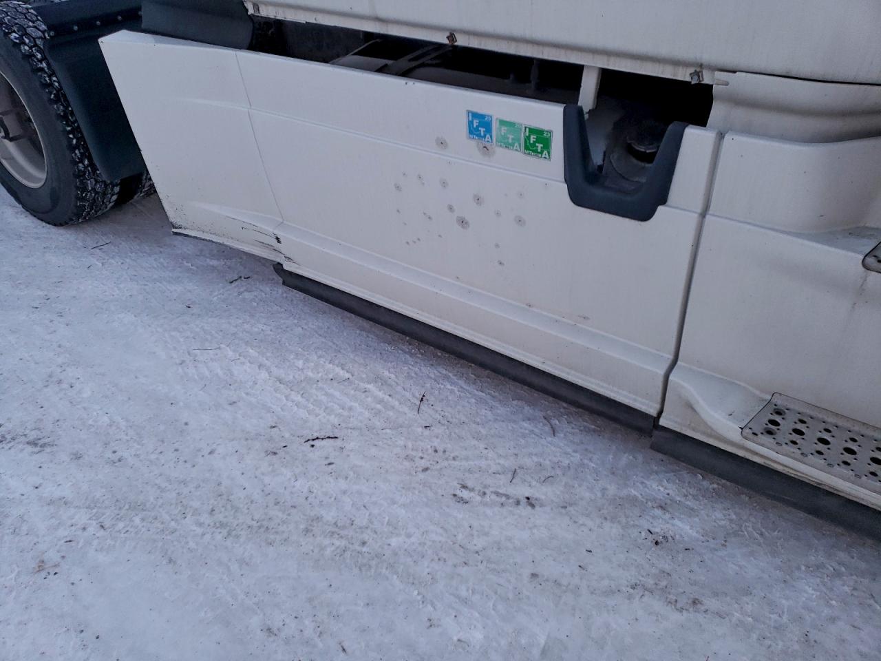 Lot #3318938930 2017 FREIGHTLINER CASCADIA 1