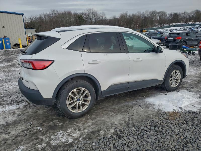 2020 FORD ESCAPE SE #3309425974