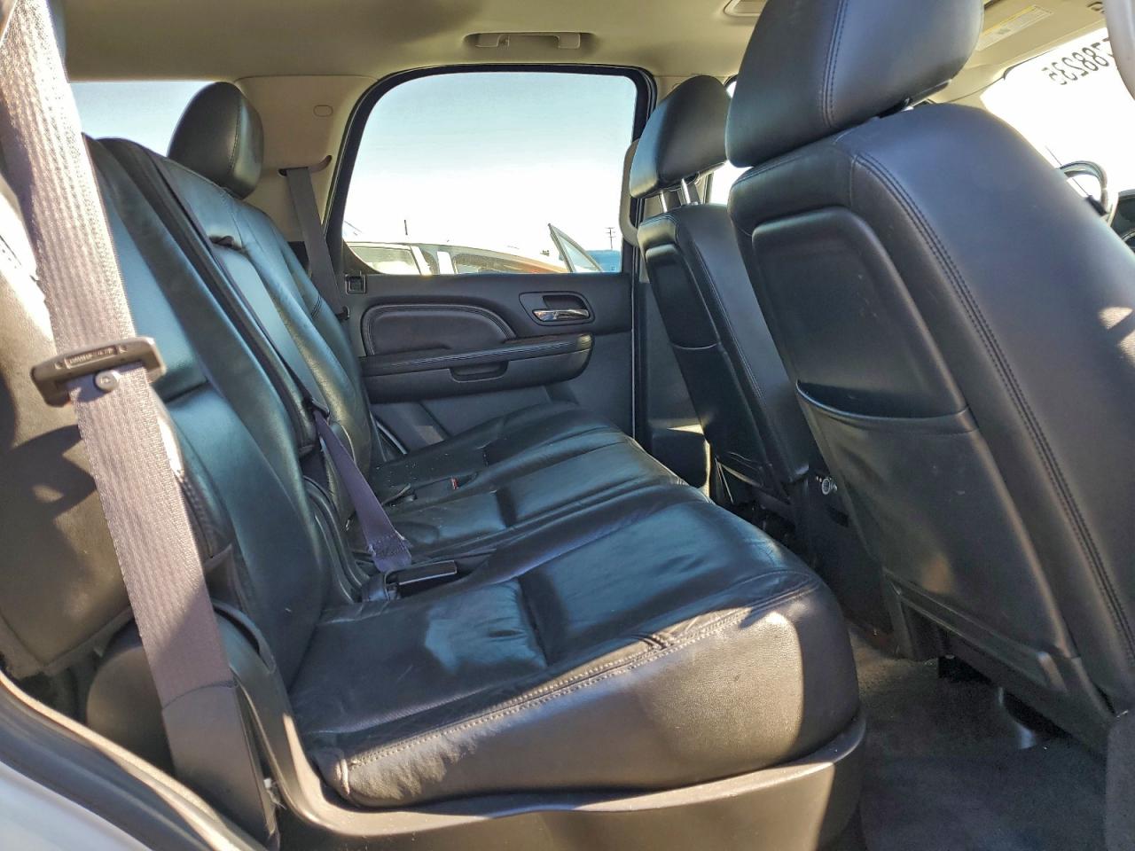 CADILLAC ESCALADE HYBRID