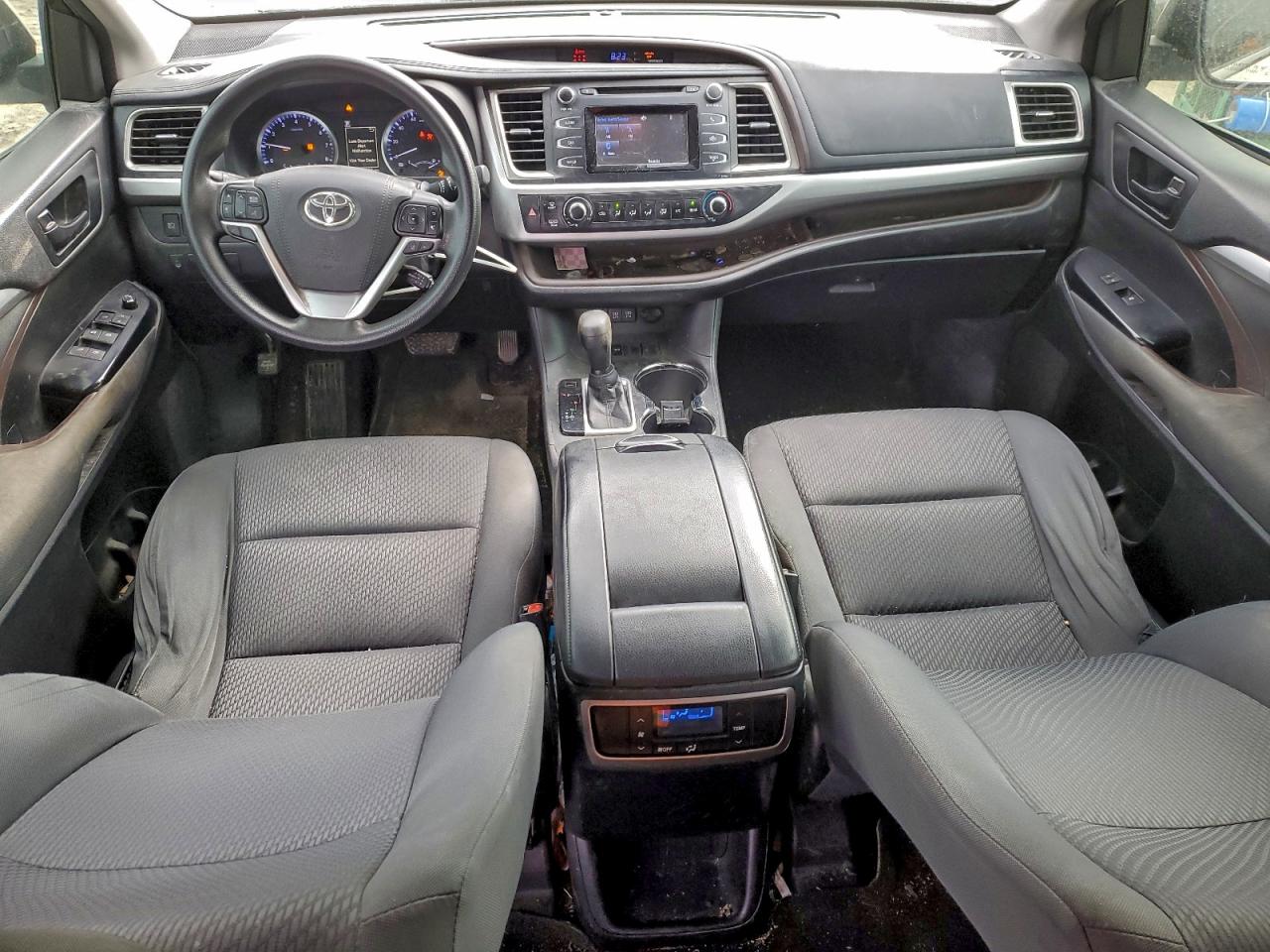 TOYOTA HIGHLANDER LE