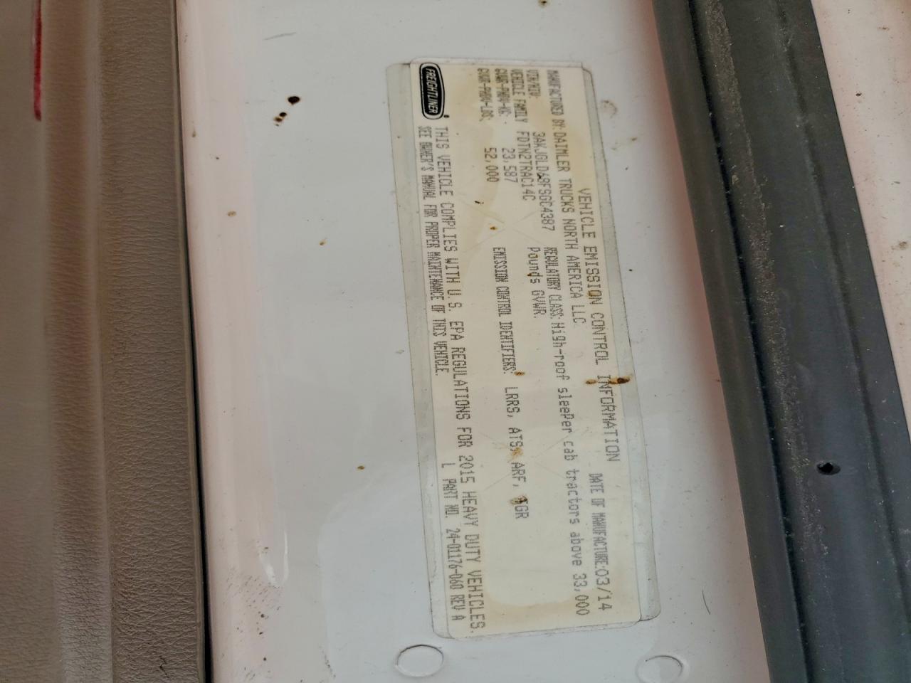 Lot #3309467586 2015 FREIGHTLINER CASCADIA 1