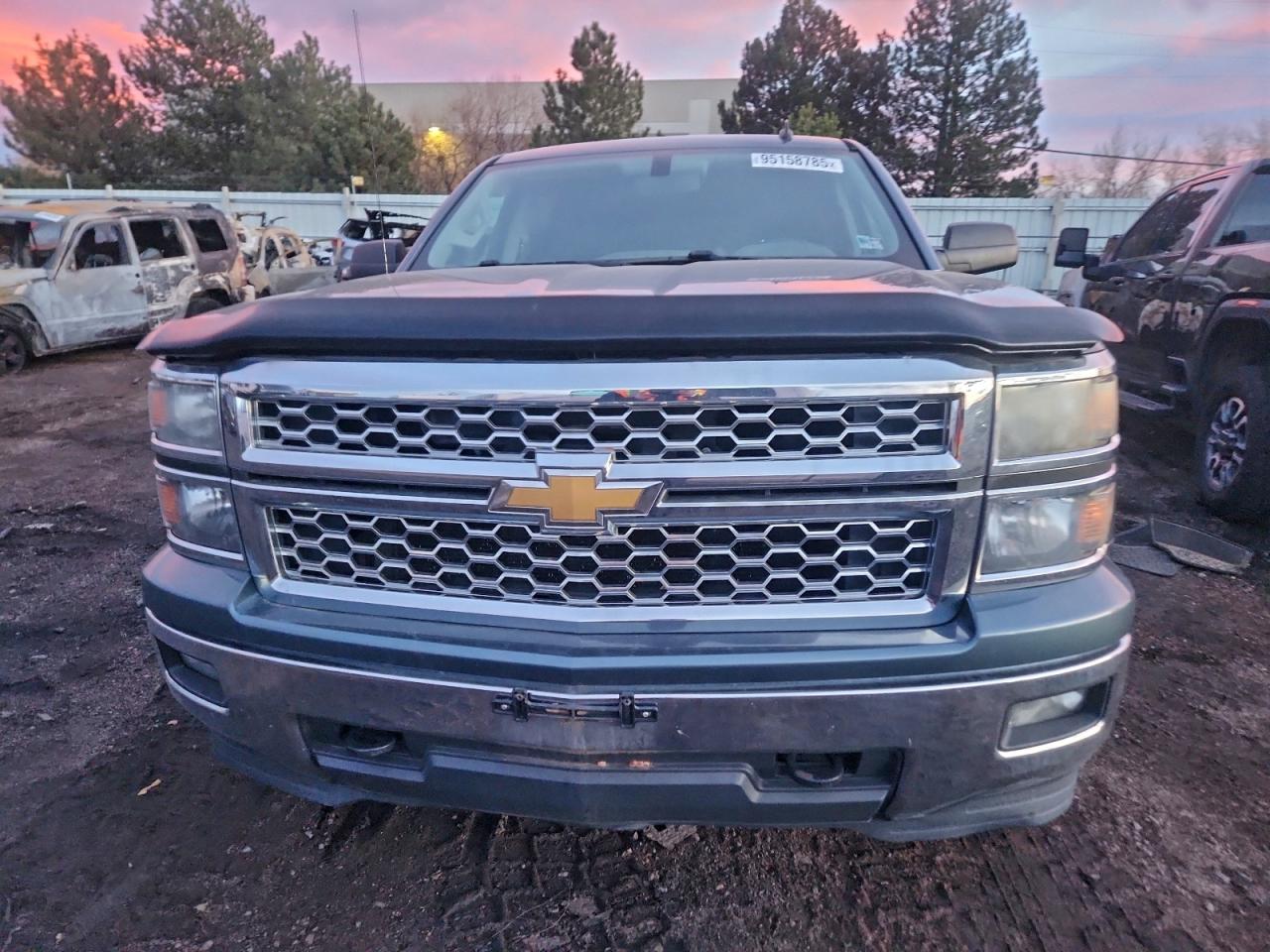 CHEVROLET SILVERADO K1500 LT