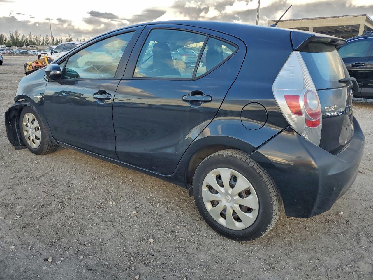 Lot #3311502276 2014 TOYOTA PRIUS C