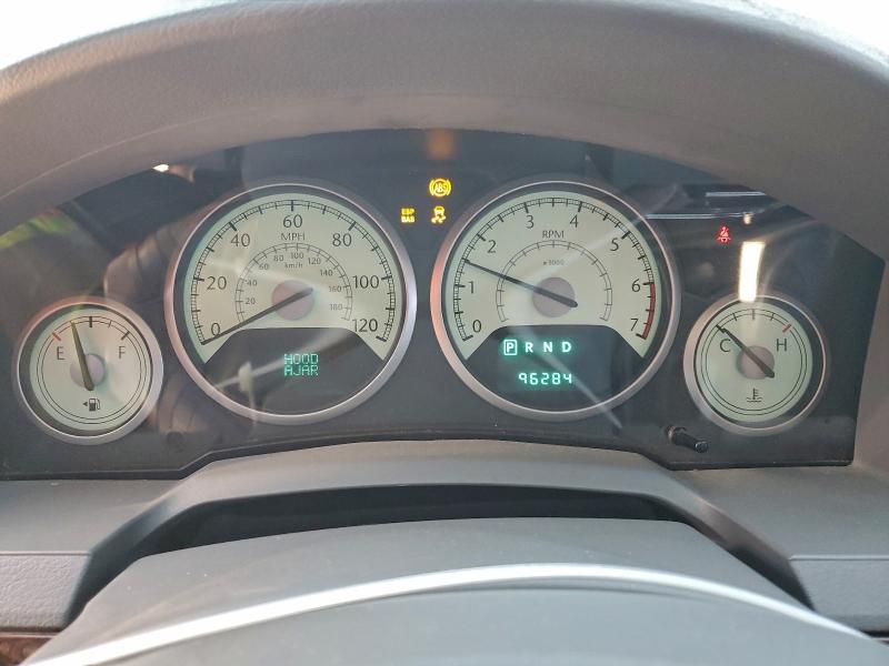 2010 CHRYSLER TOWN & COU #3310414999