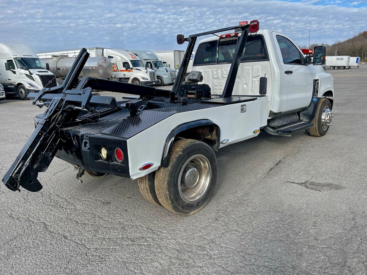 Lot #3307961436 2020 CHEVROLET SILVERADO