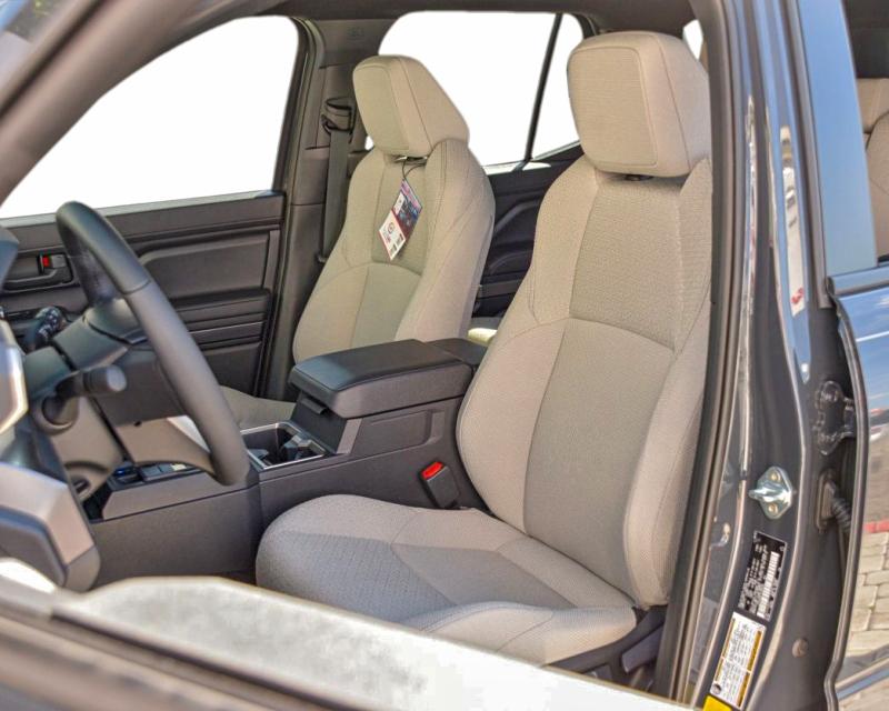 2025 TOYOTA 4RUNNER SR #3316738446