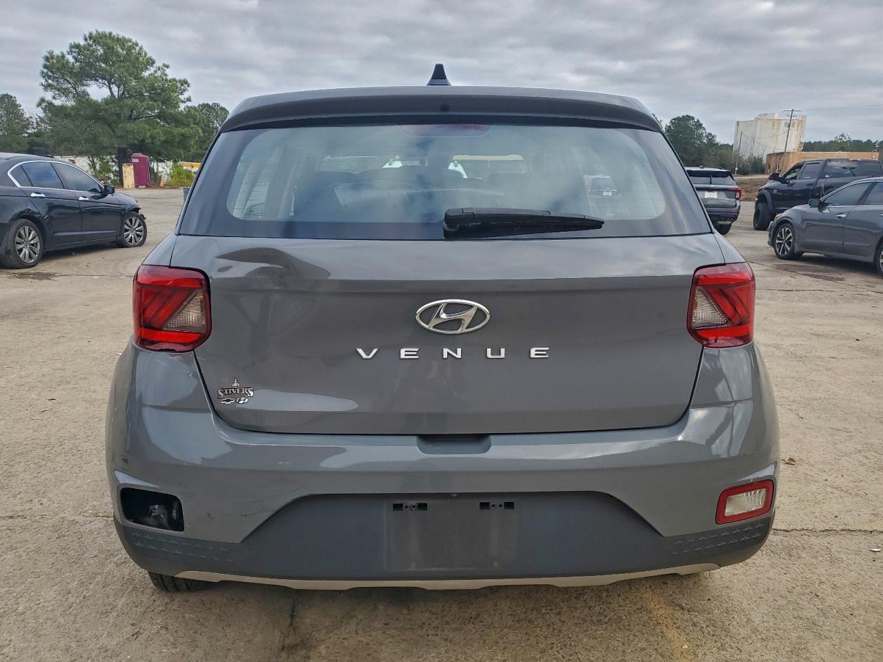 HYUNDAI VENUE SE