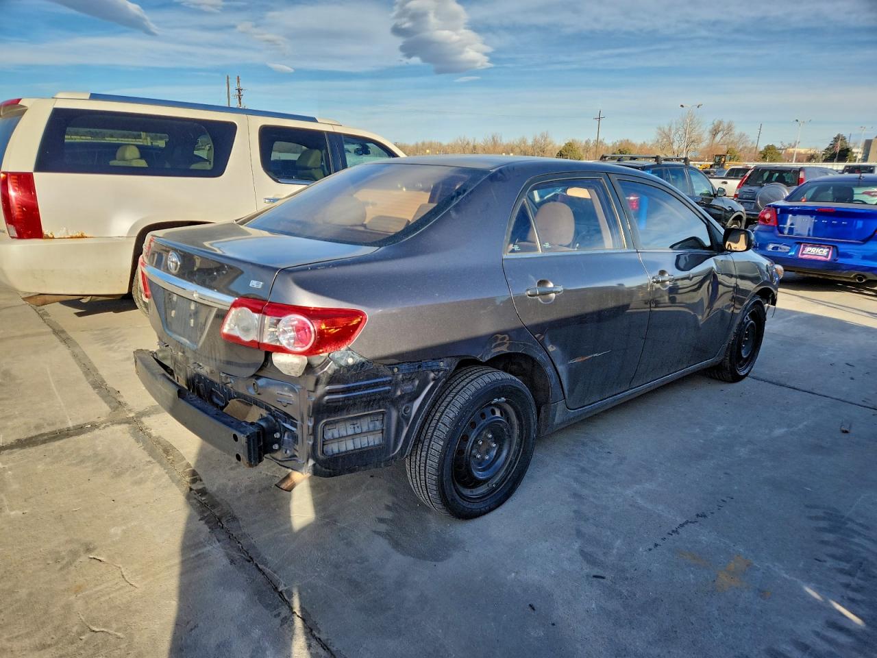 Lot #3315998082 2013 TOYOTA COROLLA BA