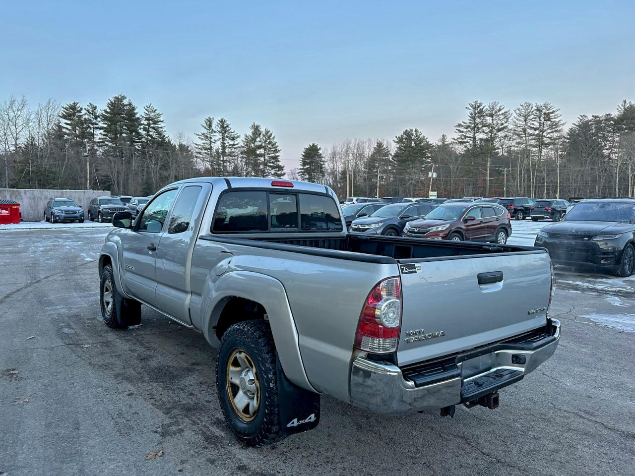 Lot #3318059366 2011 TOYOTA TACOMA ACC