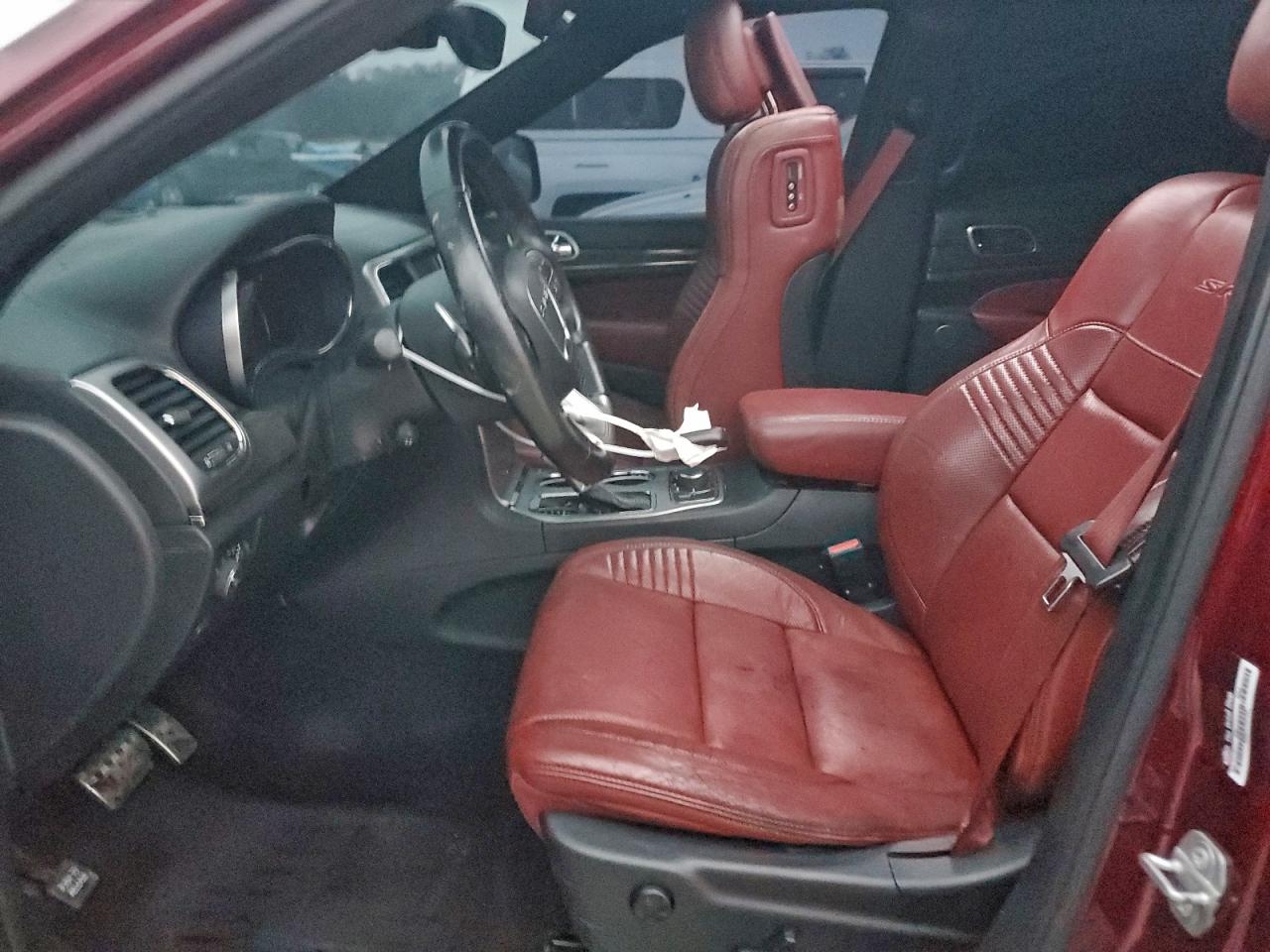 JEEP GRAND CHEROKEE SRT-8