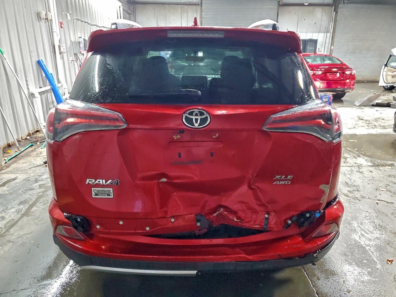 TOYOTA RAV4 XLE