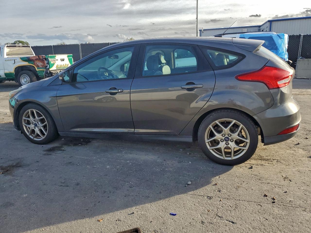 Lot #3318896926 2015 FORD FOCUS SE