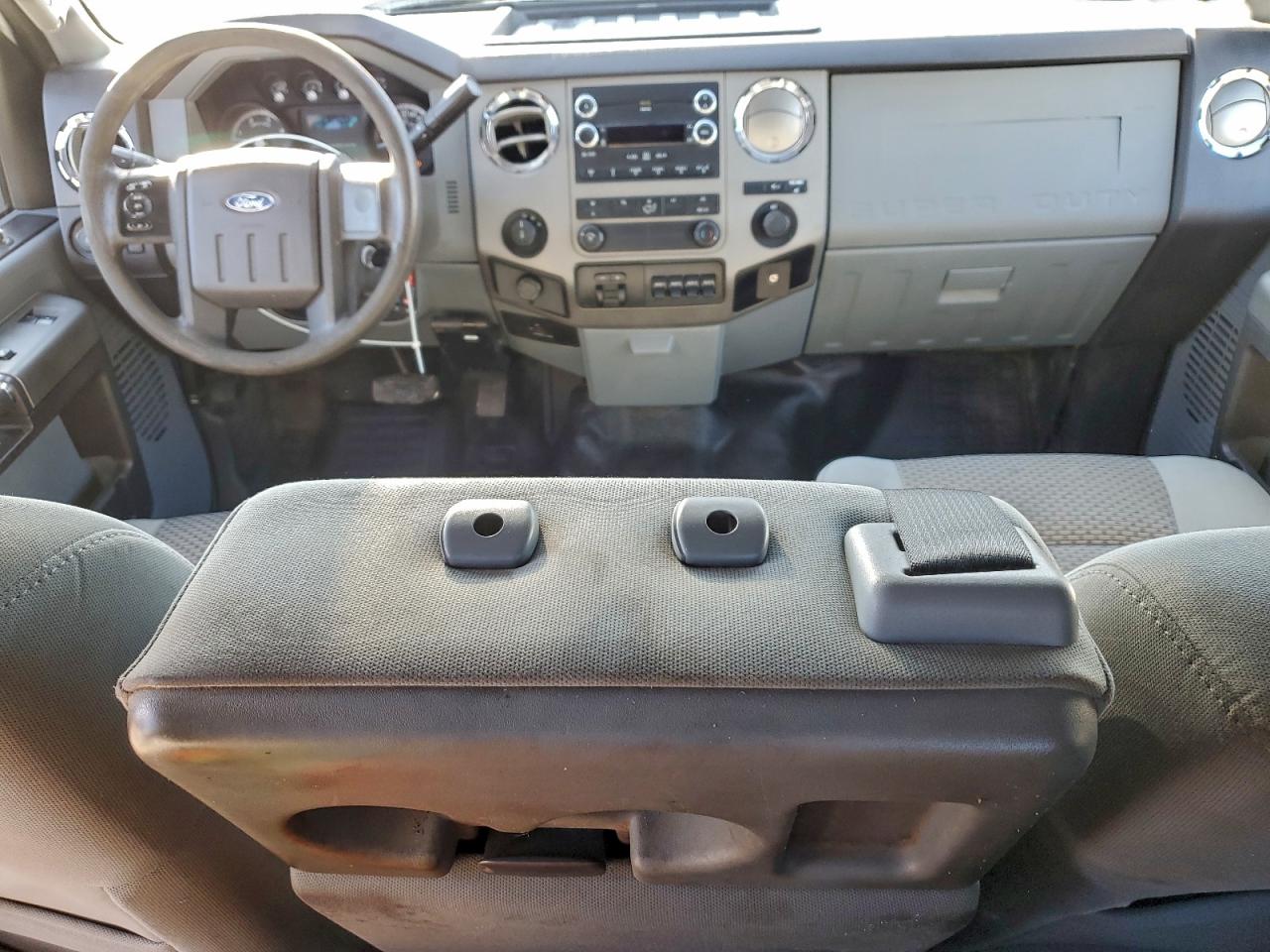 FORD F-350 SUPER DUTY