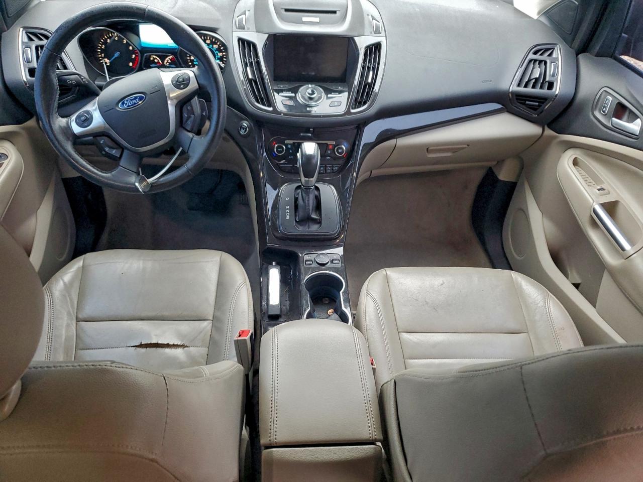 FORD ESCAPE TITANIUM