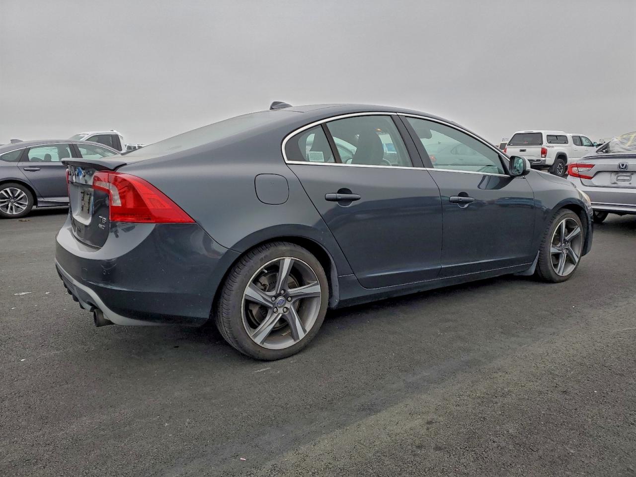 VOLVO S60 T6
