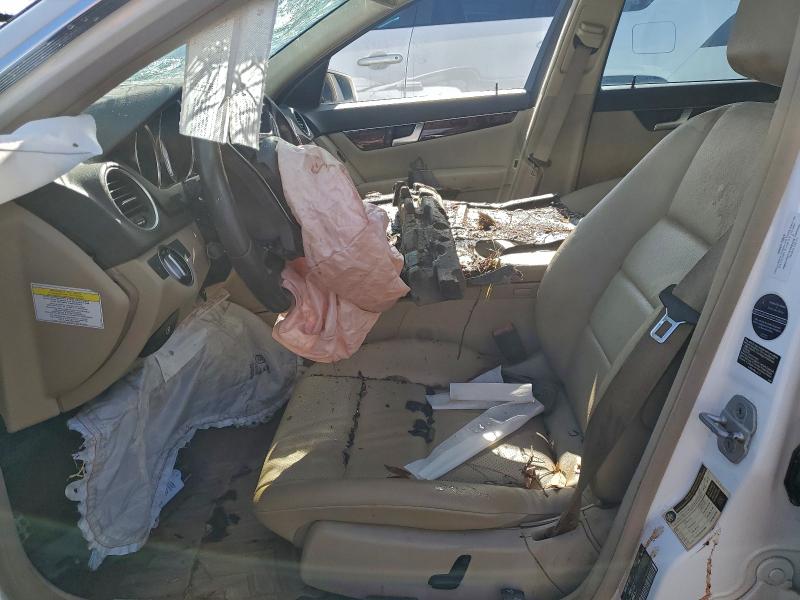 2013 MERCEDES-BENZ C 250 #3316008772