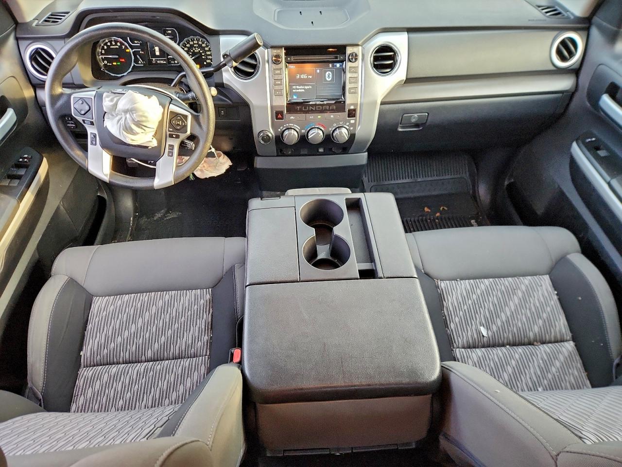 TOYOTA TUNDRA DOUBLE CAB SR