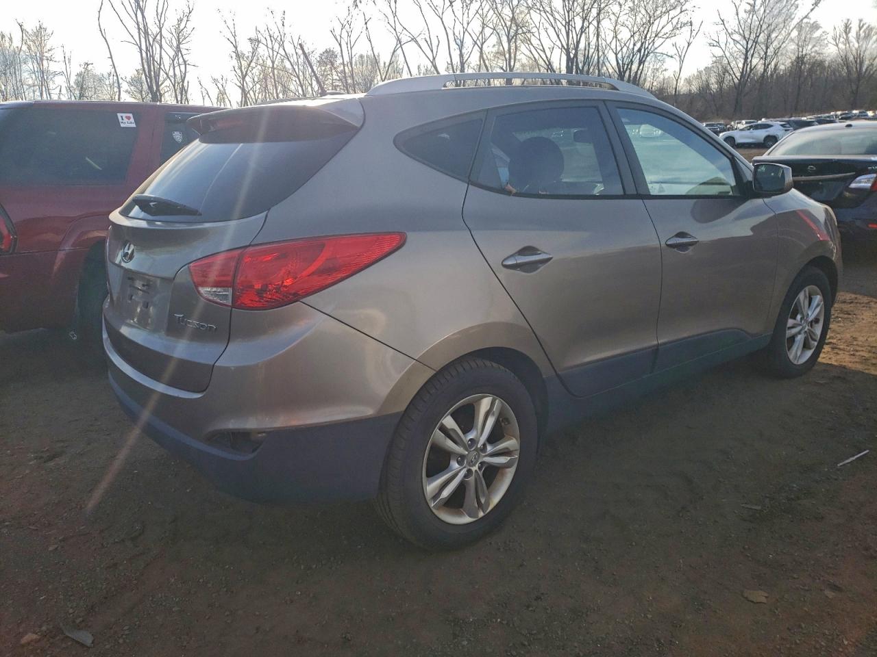 Lot #3311461348 2011 HYUNDAI TUCSON GLS